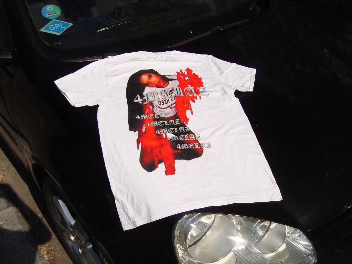 Tricou Blured